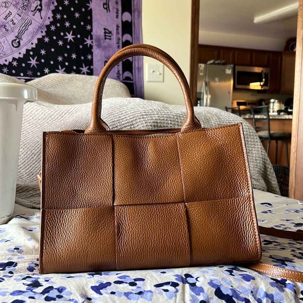 Too handle bag